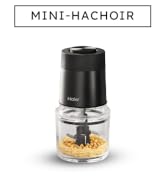 Le texte indique « MINI-HACHOIR ». Petit hachoir ou moulin à aliments avec base transparente et couvercle noir illustré sous plusieurs angles, y compris la vue du contenu.