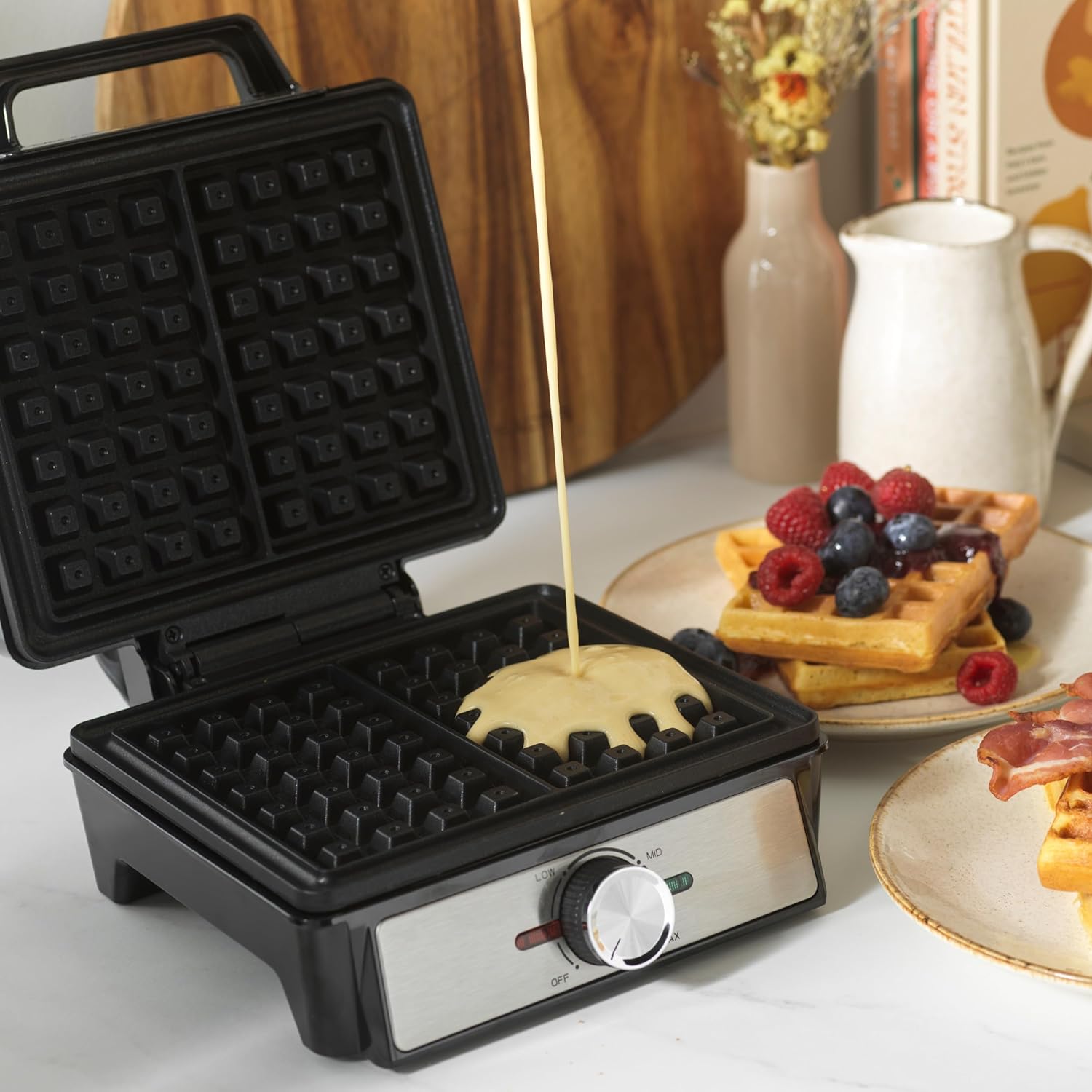 Salter - Waffle Maker Machine - plaques antiadhésives, contrôle température, poignée froide, UK plug, gaufres belges & a