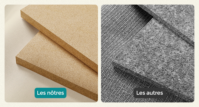 Comparaison fractionnée de matériaux de construction présentant des panneaux de fibres de bois beige lisse étiquetés « Les nôtres » par rapport à des panneaux texturés gris étiquetés « Les autres »