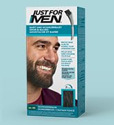 Le petit emballage ou la boîte bleue du produit sur fond bleu clair semble être un emballage de vente au détail.