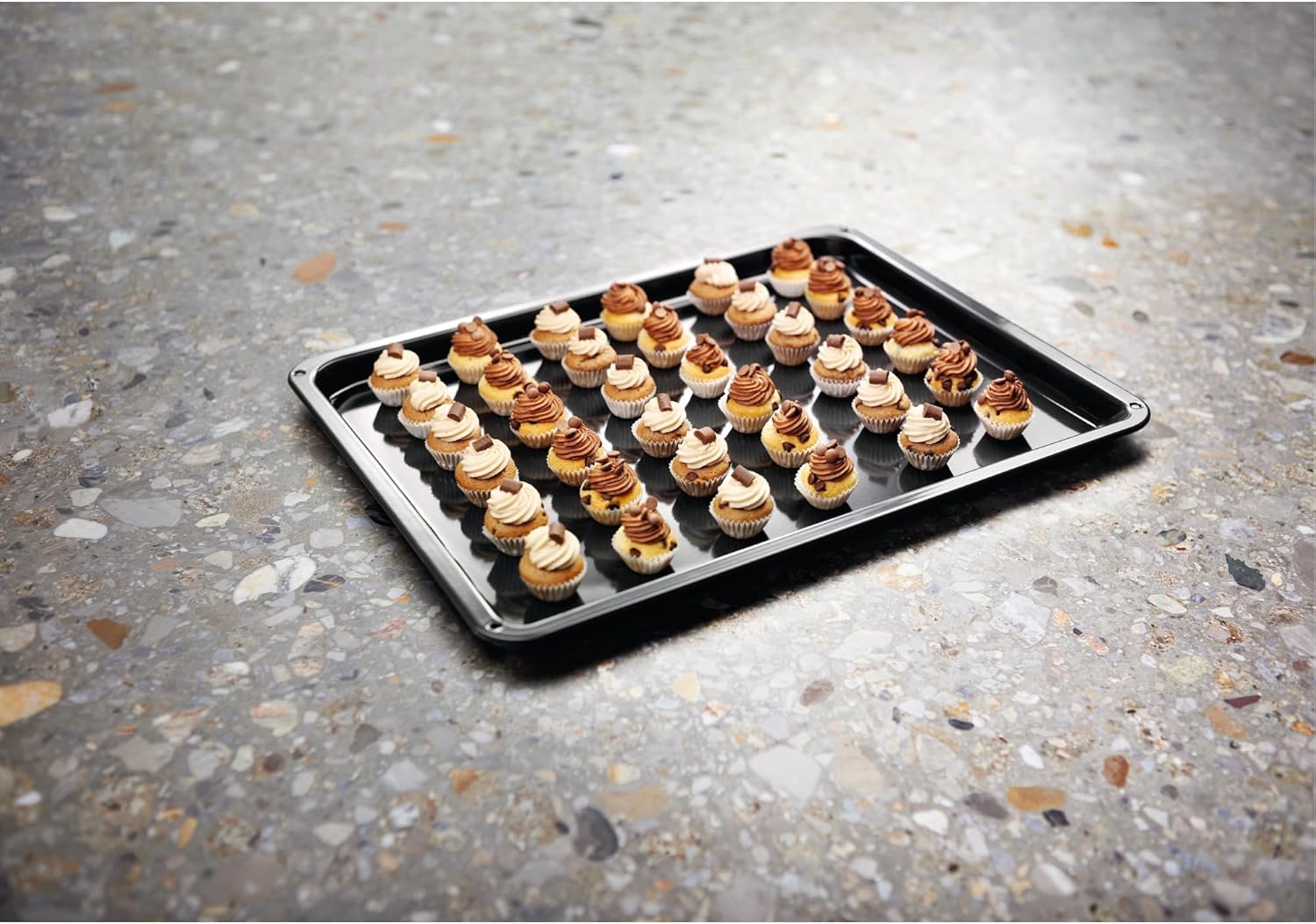 Electrolux - Four série 600 - 72L, pyrolyse, grill, inox, EOF6P54TX