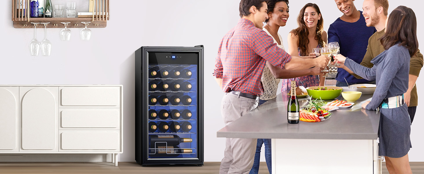 avec plusieurs étagères pour ranger les bouteilles de vin, illustré dans le décor de la cuisine.