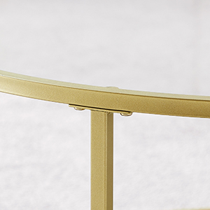 la table [unused0] présente un design moderne et minimaliste avec une touche de modernité