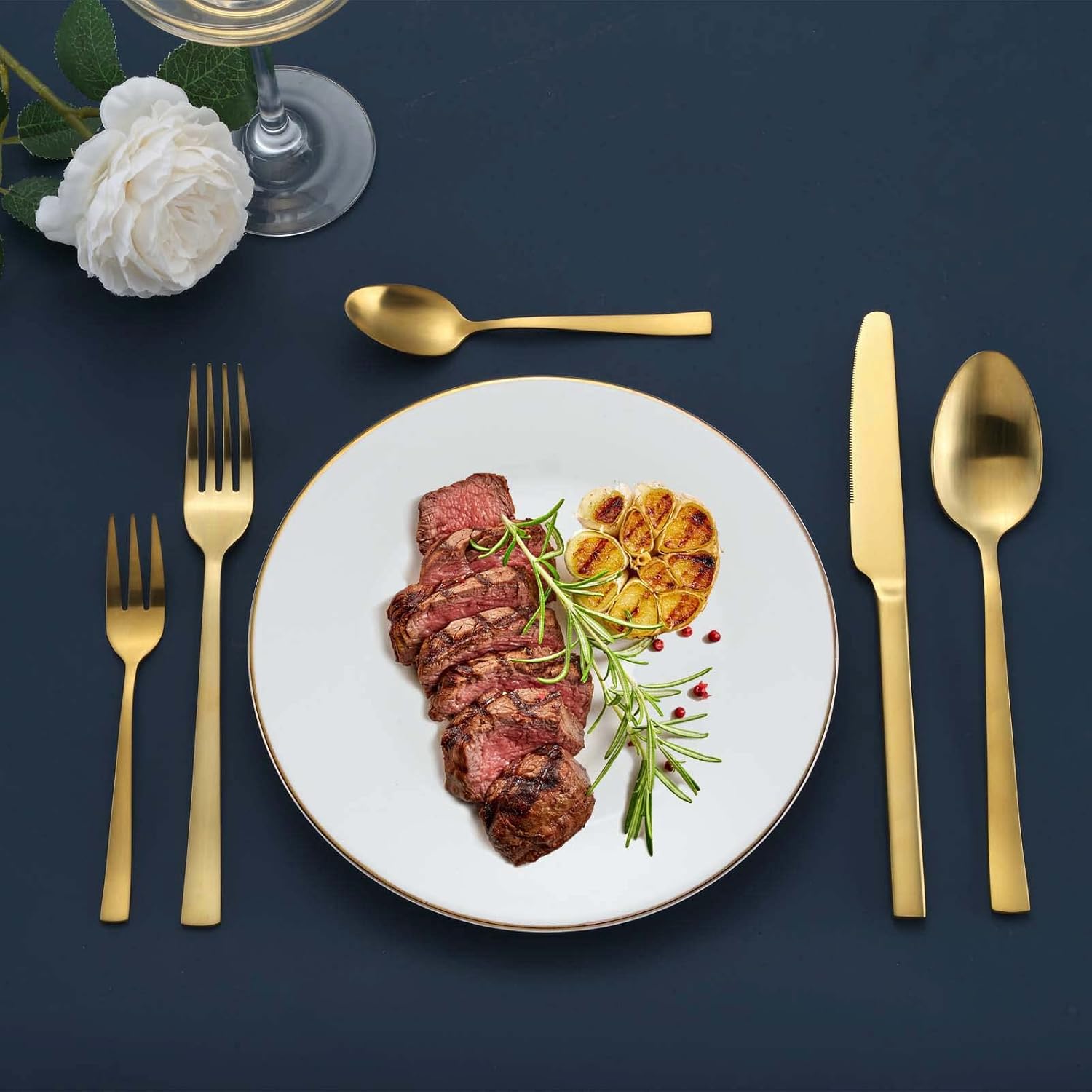 Hunnycook - Service de table 6 pers. 30pcs, inox or mat, lave-vaisselle