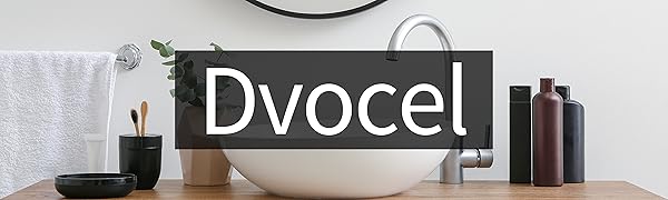 un bol blanc avec un fond blanc et un bol blanc avec une plante dedans.