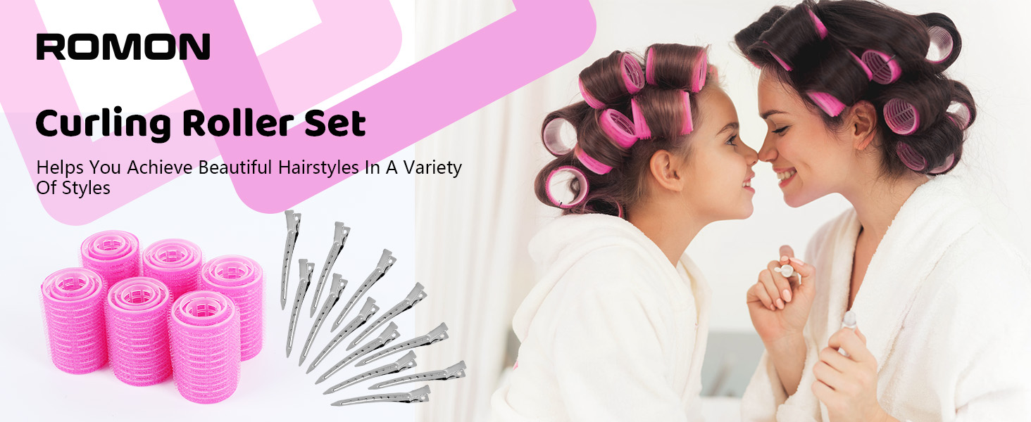 comprenant 6 grands rouleaux et 5 pinces à coiffer. Produit présenté en cours d'utilisation sur deux personnes avec des rouleaux dans les cheveux.