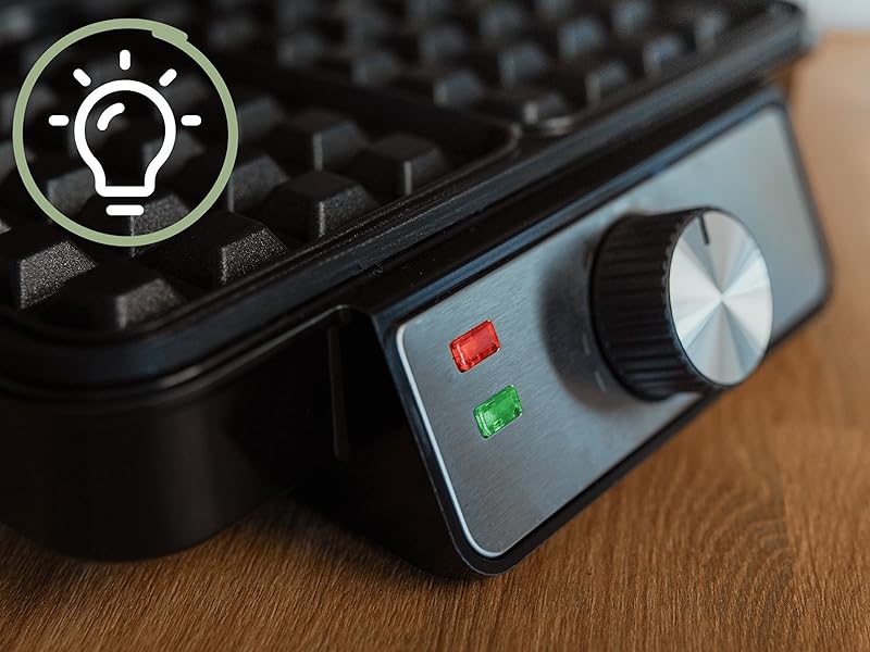 Série d'images montrant un appareil électronique noir muni de cadrans de commande et d'icônes lumineuses, illustrant différents angles et caractéristiques de ce qui semble être une interface de commande audio ou d'éclairage.