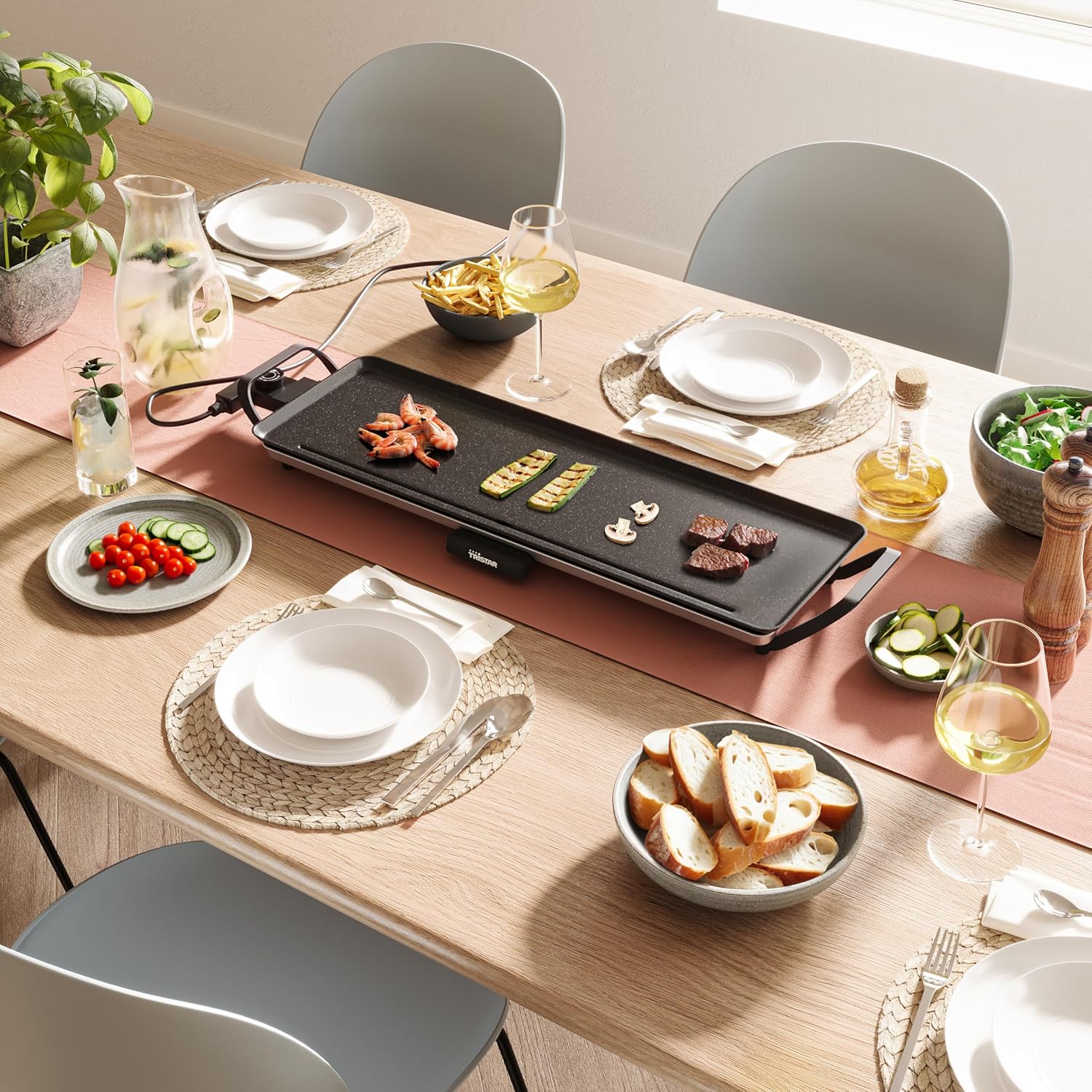 Tristar - Table grill slim L - 70x23 cm - Thermostat réglable, surface antiadhésive, bac amovible - BP-2668