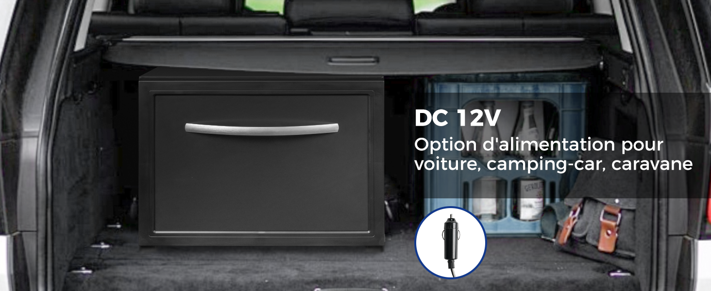 Le texte indique « DC 12 V », « voiture, camping-car, caravane ». Espace de chargement intérieur noir avec port de raccordement électrique. Démonstration d'un espace de stockage de véhicules.