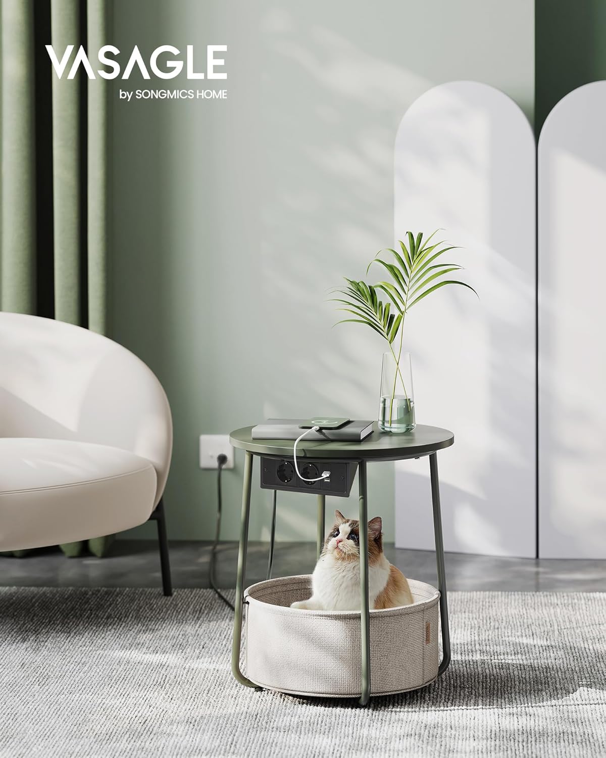 VASAGLE - Petite table basse moderne, 45x45x54 cm, panier tissu, multiprise, vert forêt/blanc crème, LET228C05