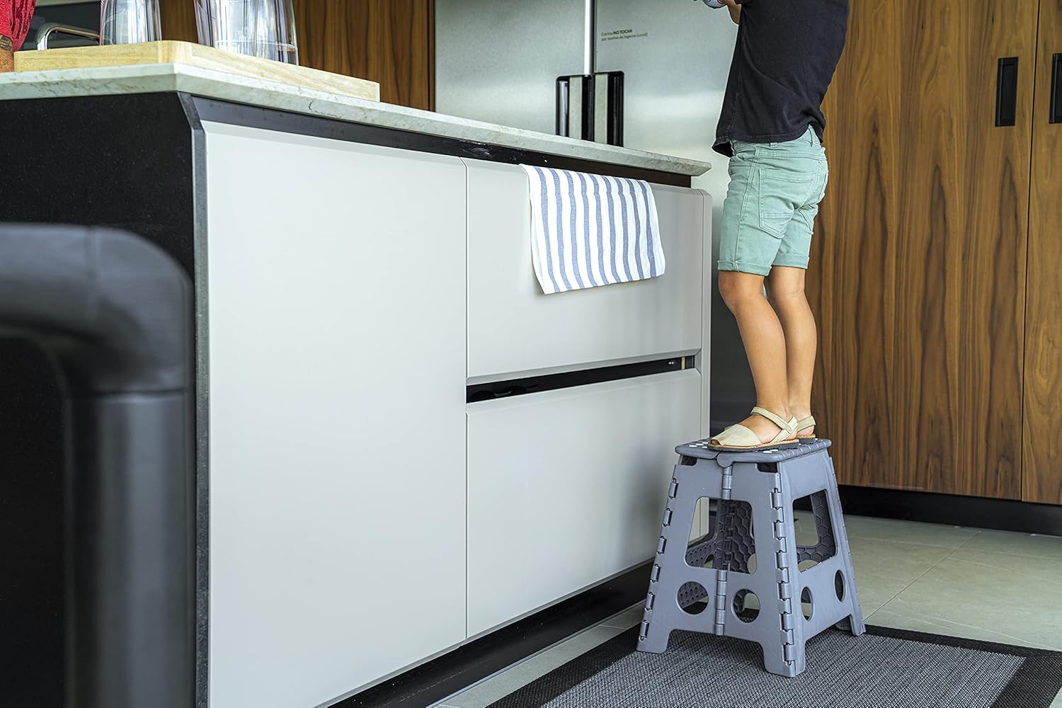 Arregui - Tabouret pliant multiusage 39cm, marchepied, gris - TB-039-G