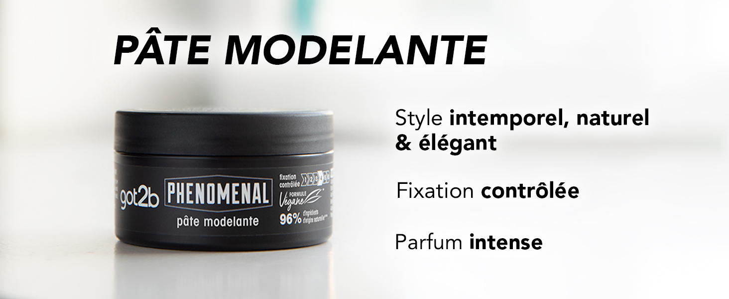 Le texte indique « PÂTE MODELANTE ». Plans rapprochés de produits montrant des contenants de cosmétiques noirs sur fond blanc.